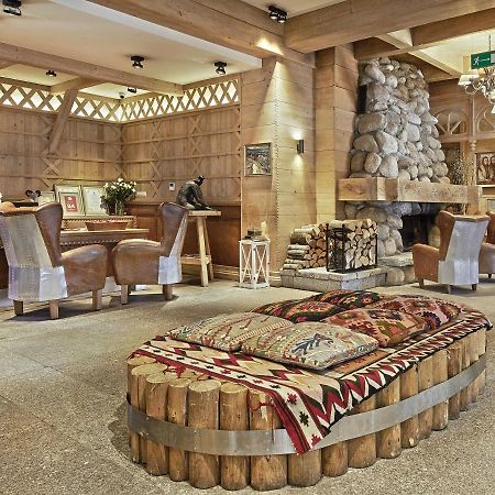 Aries Hotel & Spa Zakopane Luaran gambar The lobby of the hotel